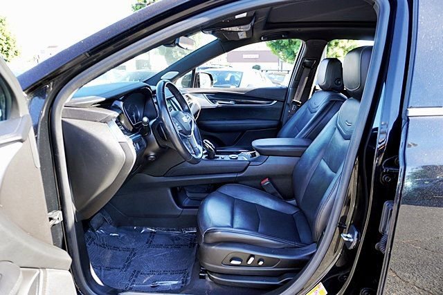 Used 2023 Cadillac XT5 Premium Luxury image 14