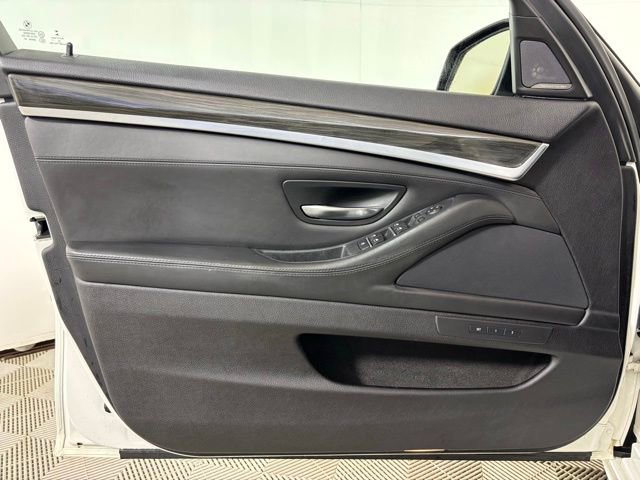 Used 2015 BMW 535i xDrive Sedan image 10