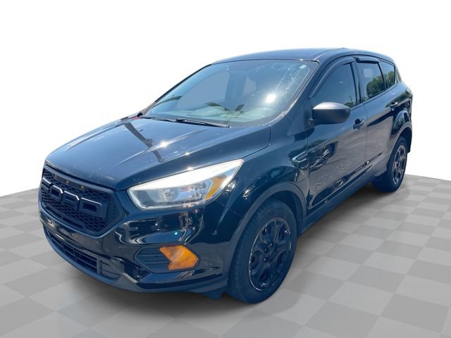 Used 2017 Ford Escape S FWD image 1