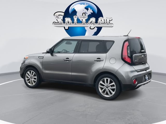 Used 2019 Kia Soul + image 7