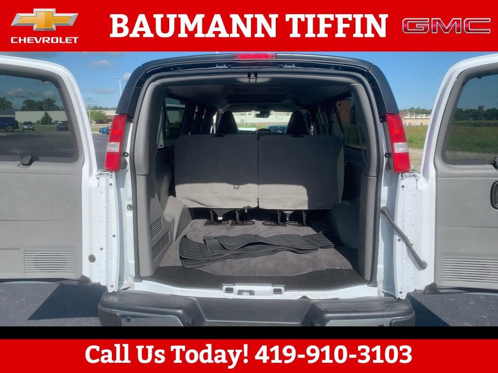 Used 2024 Chevrolet Express 3500 LT w/ LT Preferred Equipment Group image 7