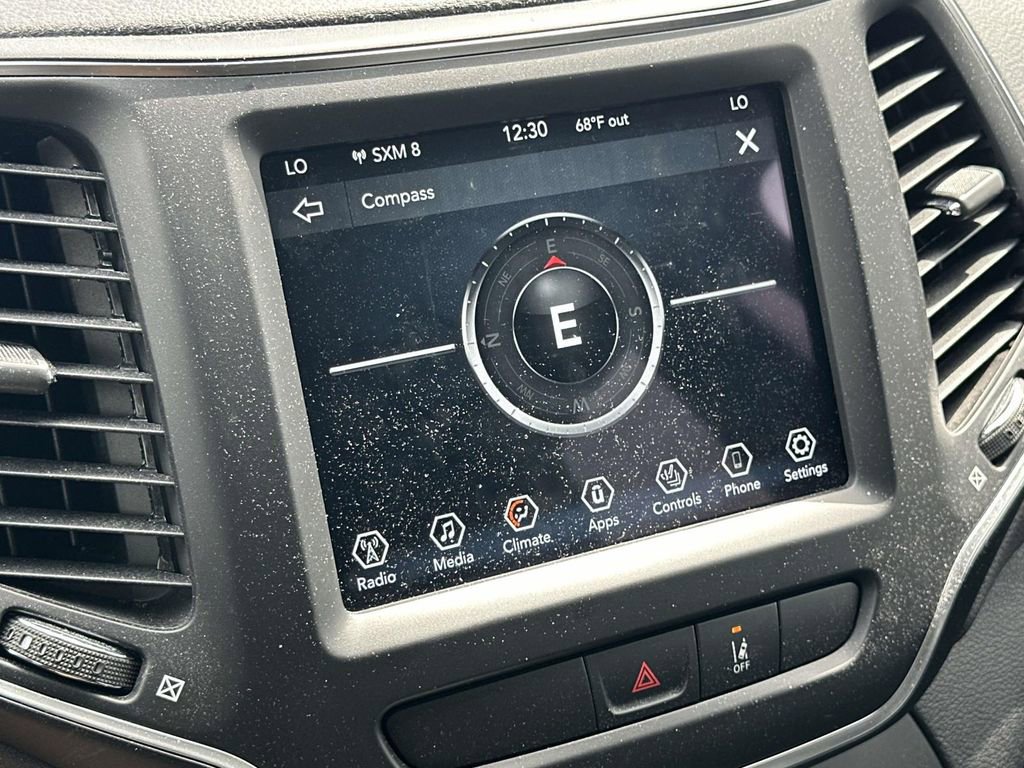 Used 2022 Jeep Cherokee Latitude Lux AWD/4WD image 25