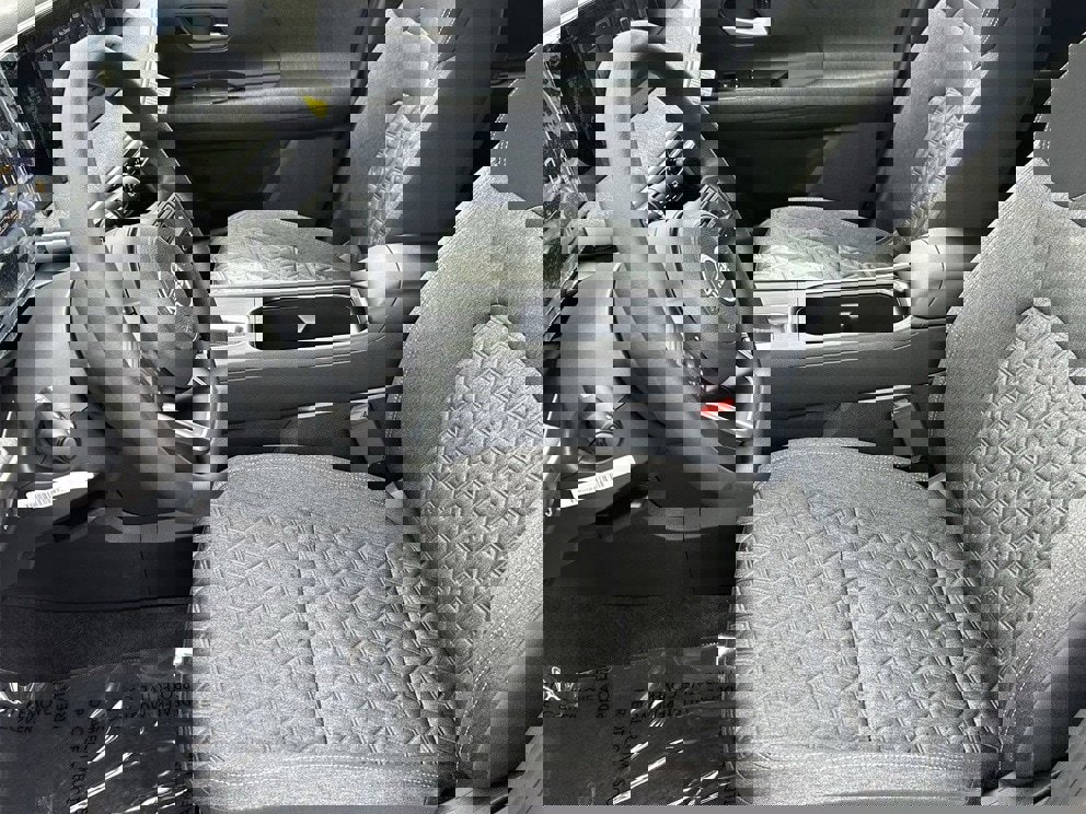 New 2026 Nissan Kicks SV image 28