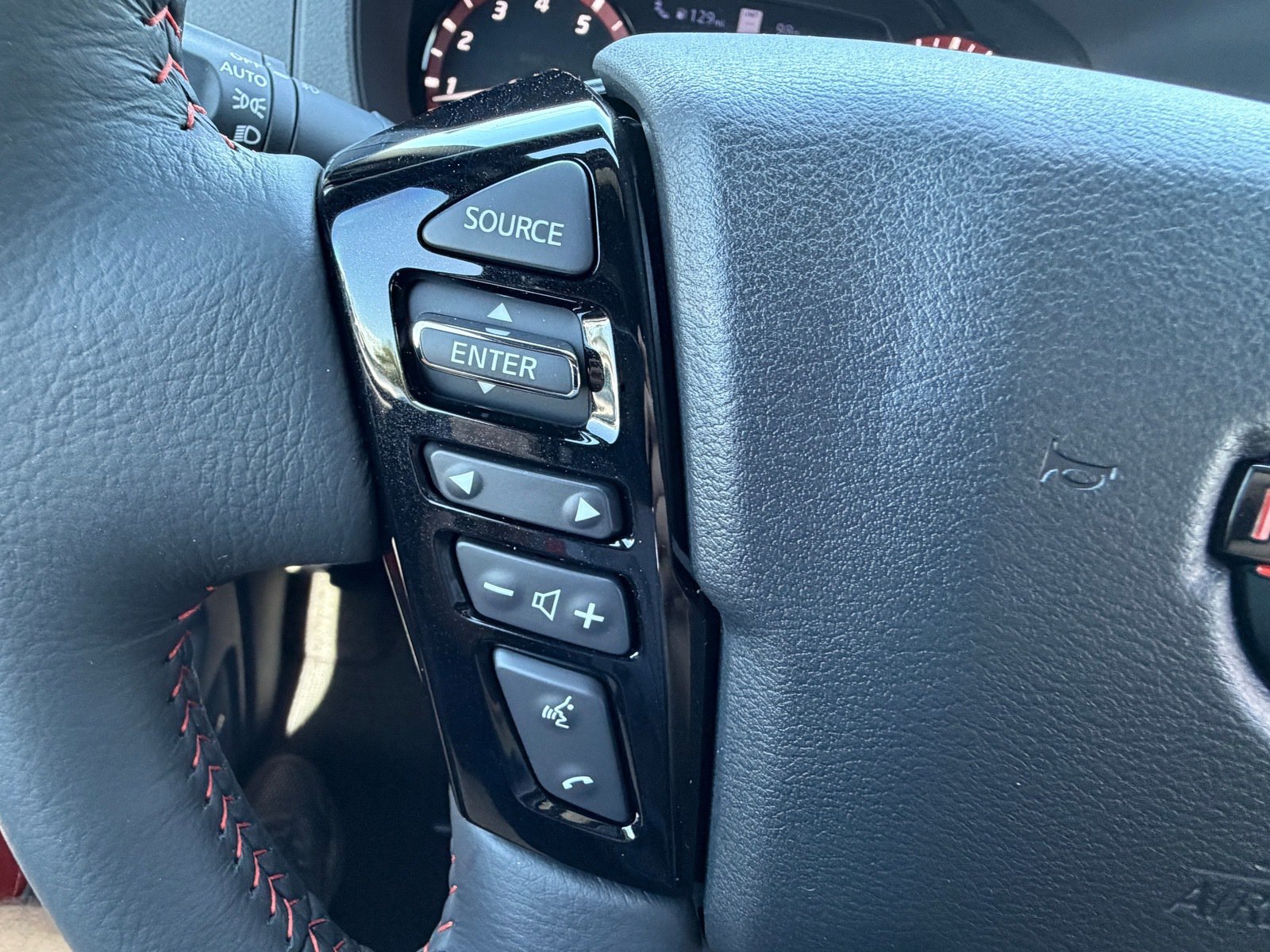 New 2027 Nissan Frontier PRO-4X AWD/4WD image 17