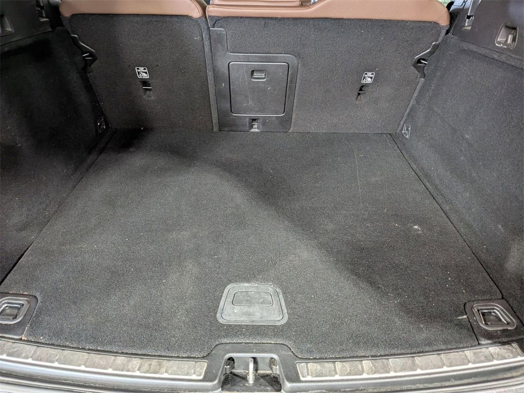 Used 2023 Volvo XC60 B5 Plus image 26