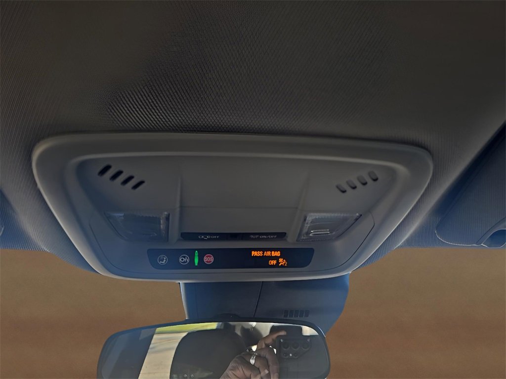 Used 2023 Chevrolet Malibu LT w/ Driver Confidence Package image 28