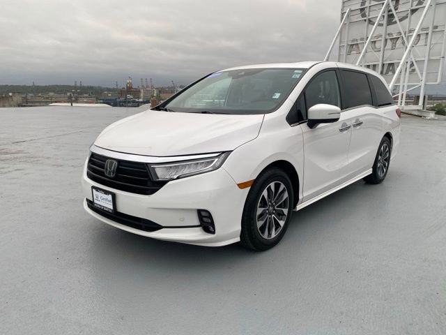 Certified 2023 Honda Odyssey Touring image 7