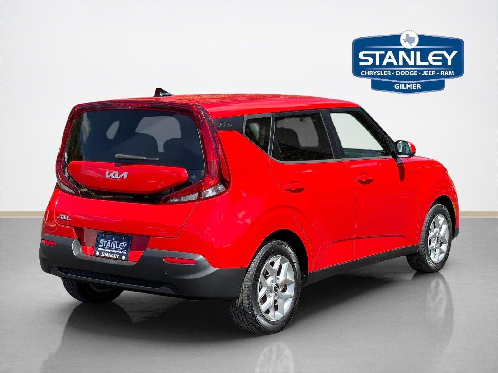 Used 2022 Kia Soul LX w/ Technology Package FWD image 8