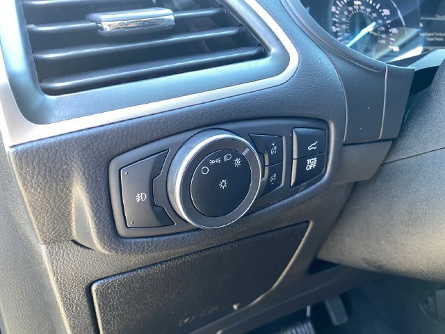 Certified 2024 Ford Edge SEL w/ Convenience Package AWD/4WD image 24