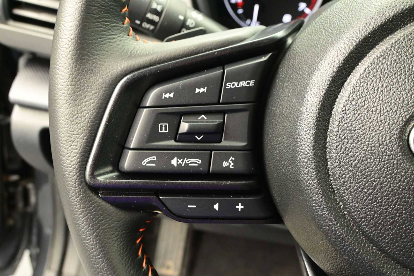 Certified 2024 Subaru Crosstrek 2.5i Limited AWD/4WD image 15