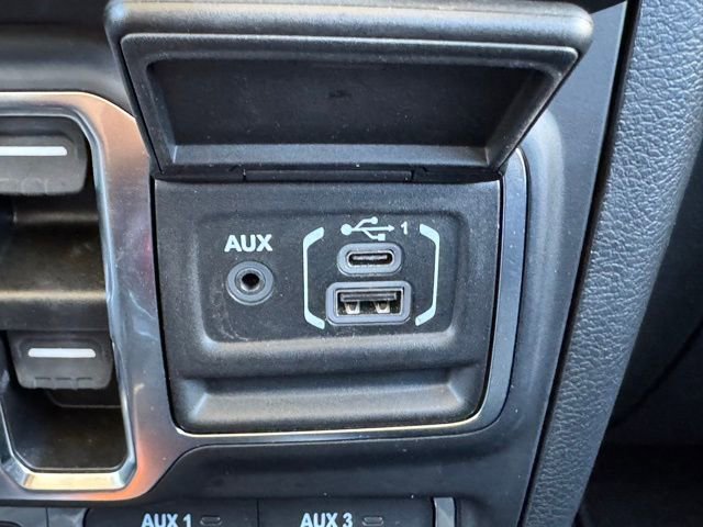 Used 2022 Jeep Wrangler Unlimited Rubicon 4xe w/ Cold Weather Group image 25