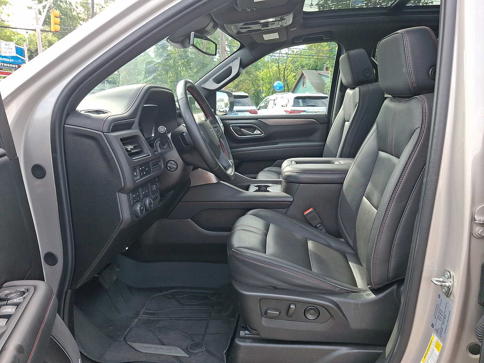 Certified 2024 Chevrolet Tahoe RST w/ Luxury Package AWD/4WD image 14
