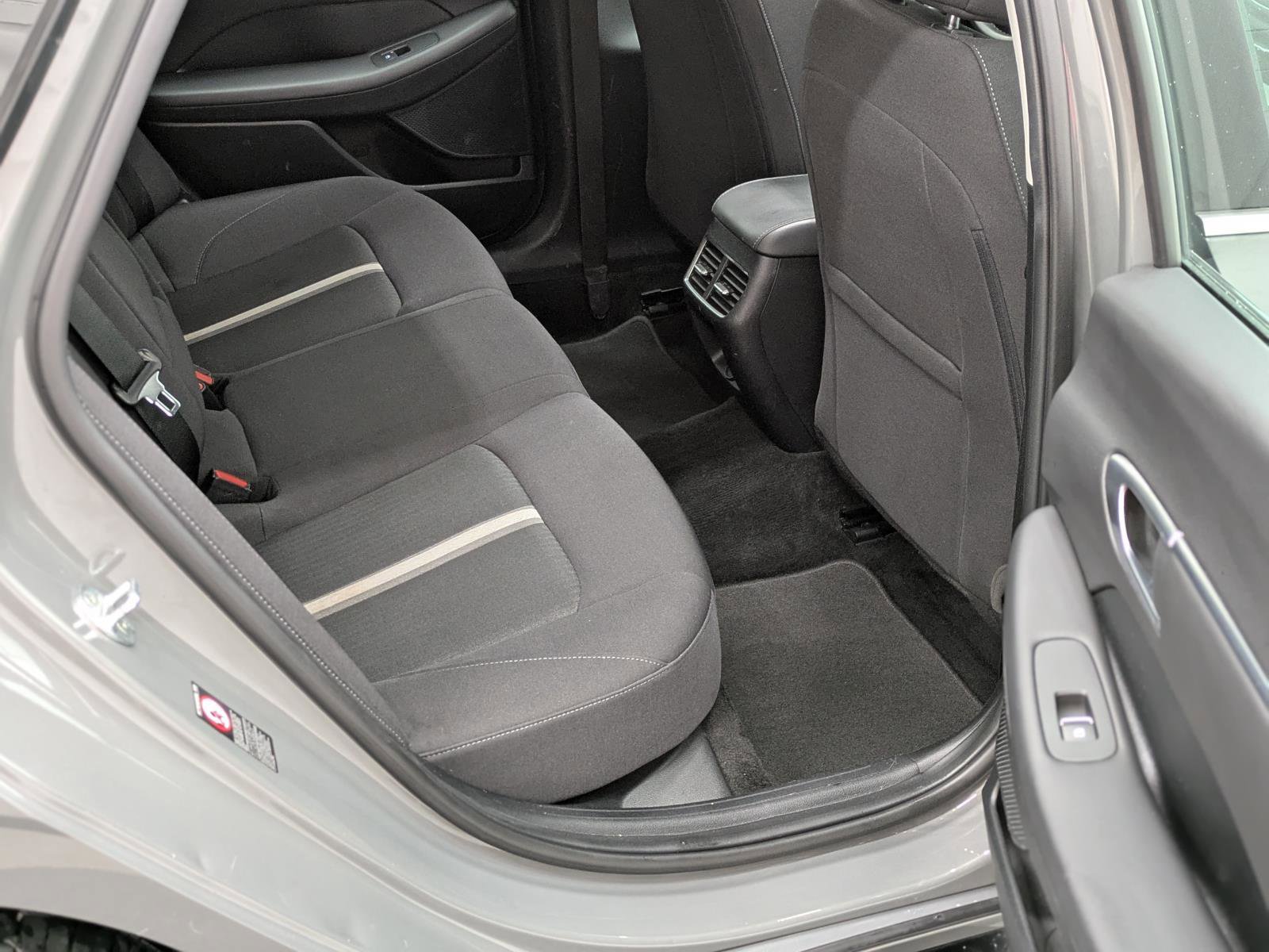 Used 2022 Hyundai Sonata SEL w/ Convenience Package image 19