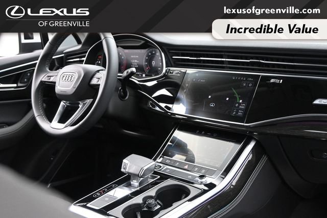 Used 2025 Audi Q7 3.0T Premium Plus AWD/4WD image 29