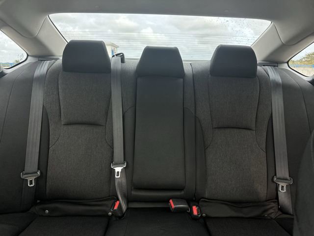 Used 2023 Honda Accord EX image 31