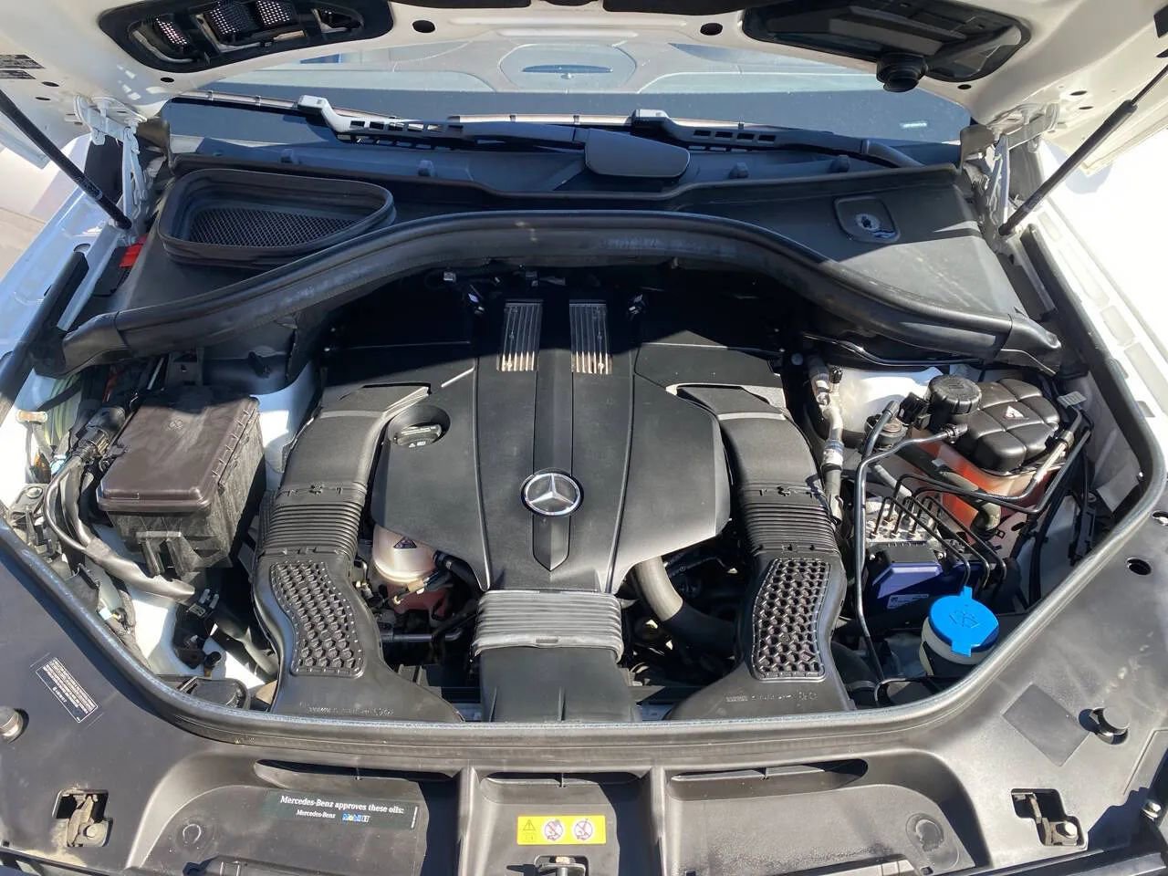 Used 2017 Mercedes-Benz GLS 450 GLS 450 Sport Utility 4D image 4