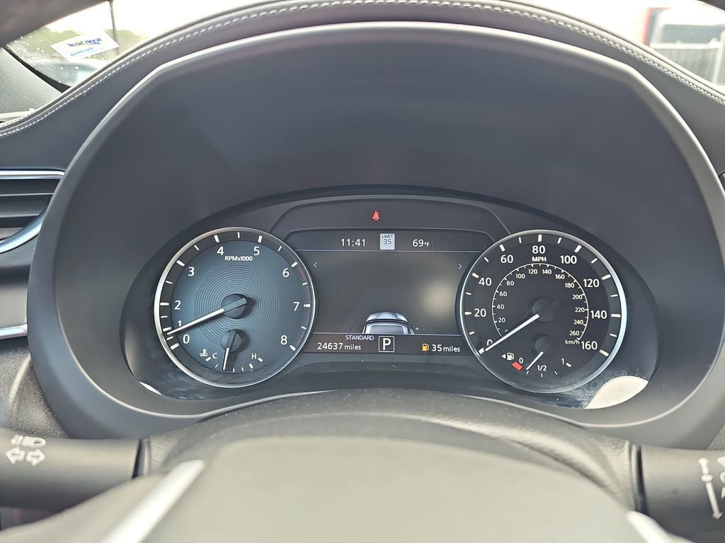 Used 2025 INFINITI QX55 Essential image 23