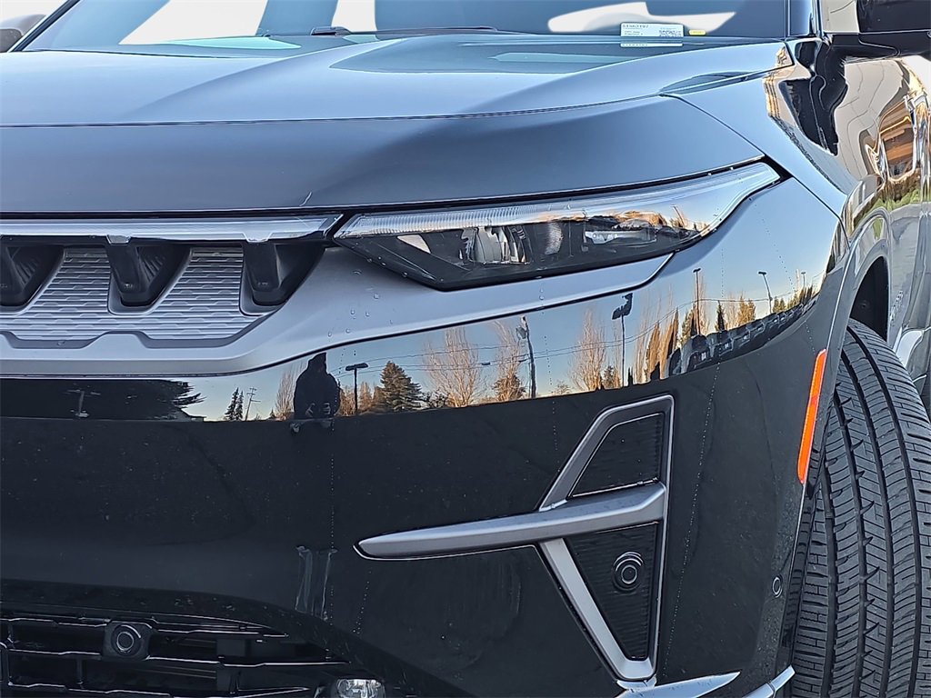 Used 2025 Jeep Wagoneer S Launch Edition image 36