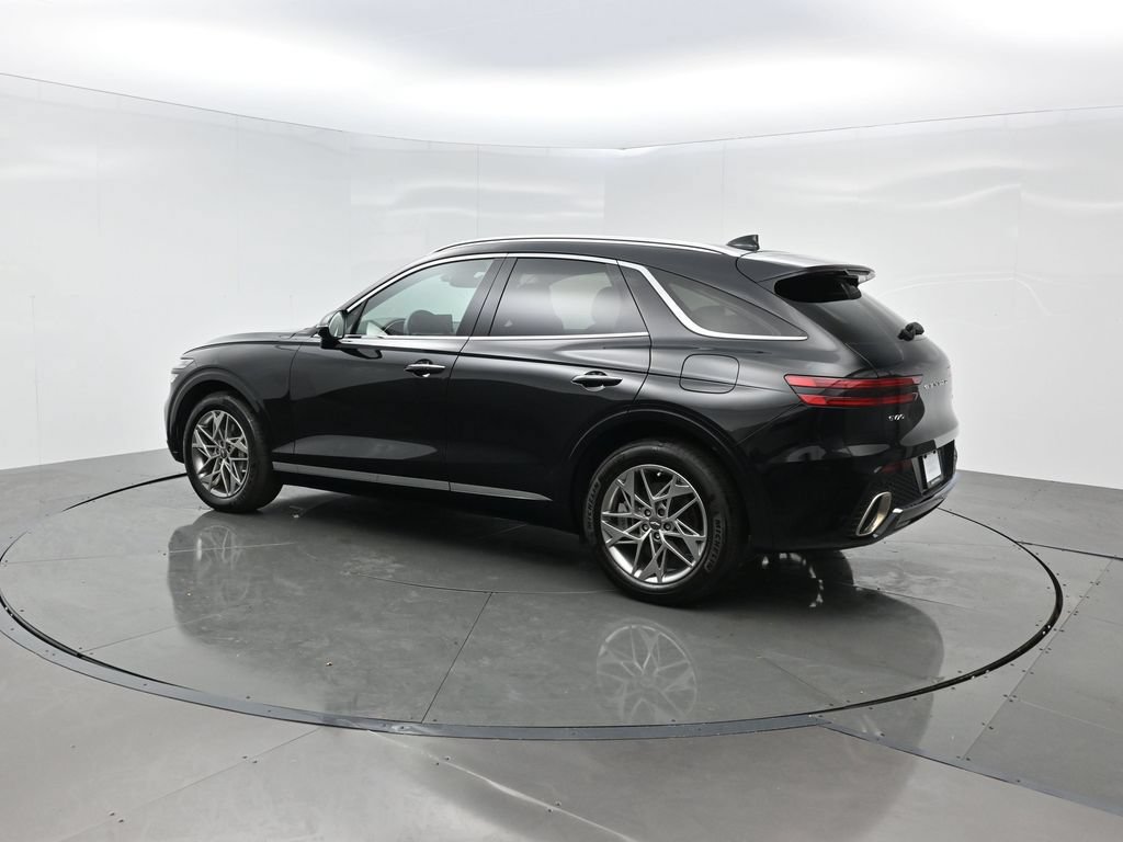 Used 2024 Genesis GV70 2.5T w/ Advanced Package AWD/4WD image 3