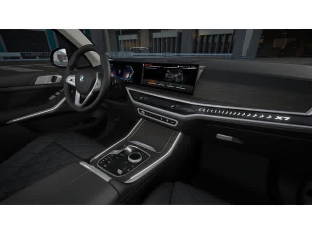 Used 2026 BMW X7 xDrive40i AWD/4WD image 14