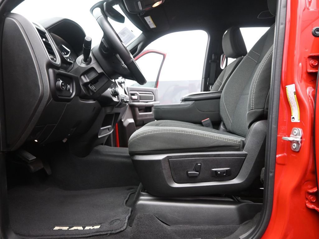 Used 2024 RAM 2500 Big Horn w/ Night Edition image 10