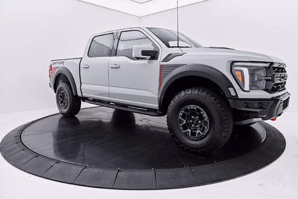 Used 2026 Ford F150 Raptor w/ Equipment Group 803A Raptor R AWD/4WD image 18