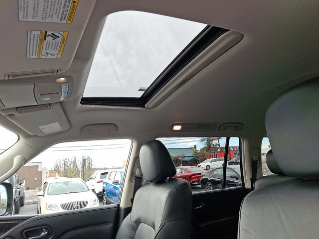 Used 2024 INFINITI QX80 Luxe AWD/4WD image 18