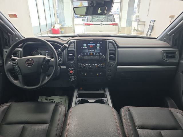 Used 2023 Nissan Titan PRO-4X w/ Pro-4x Convenience Package image 13