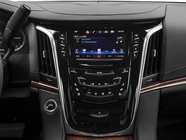 Used 2017 Cadillac Escalade Premium Luxury AWD/4WD image 13