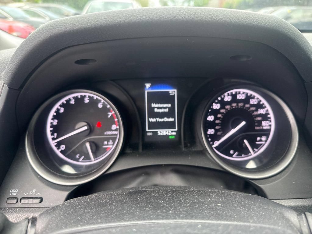 Used 2024 Toyota Camry SE w/ Convenience Package FWD image 36