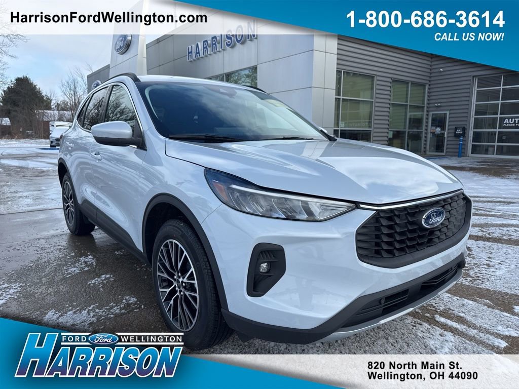 New 2026 Ford Escape SE