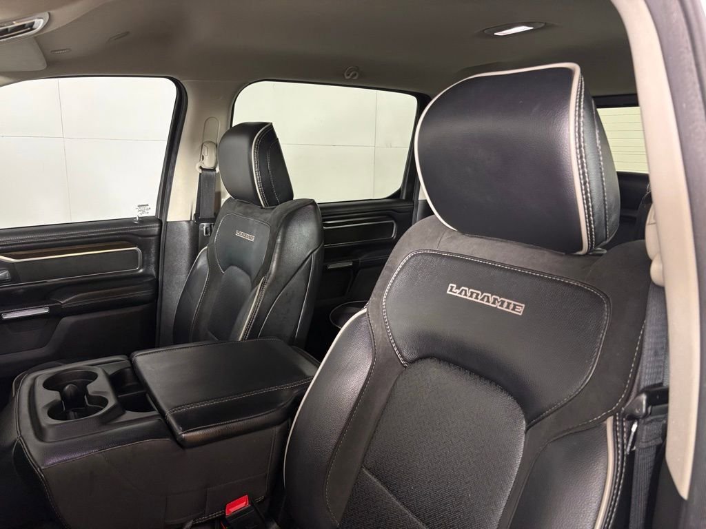Used 2022 RAM 1500 Laramie AWD/4WD image 18
