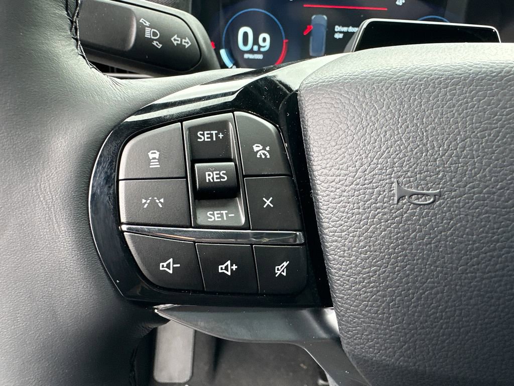 New 2026 Ford Explorer Platinum image 25