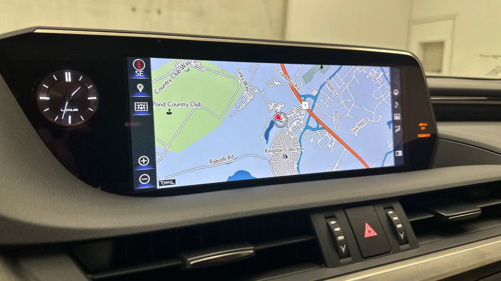 Used 2019 Lexus ES 300h image 25