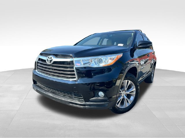Used 2014 Toyota Highlander XLE FWD image 9
