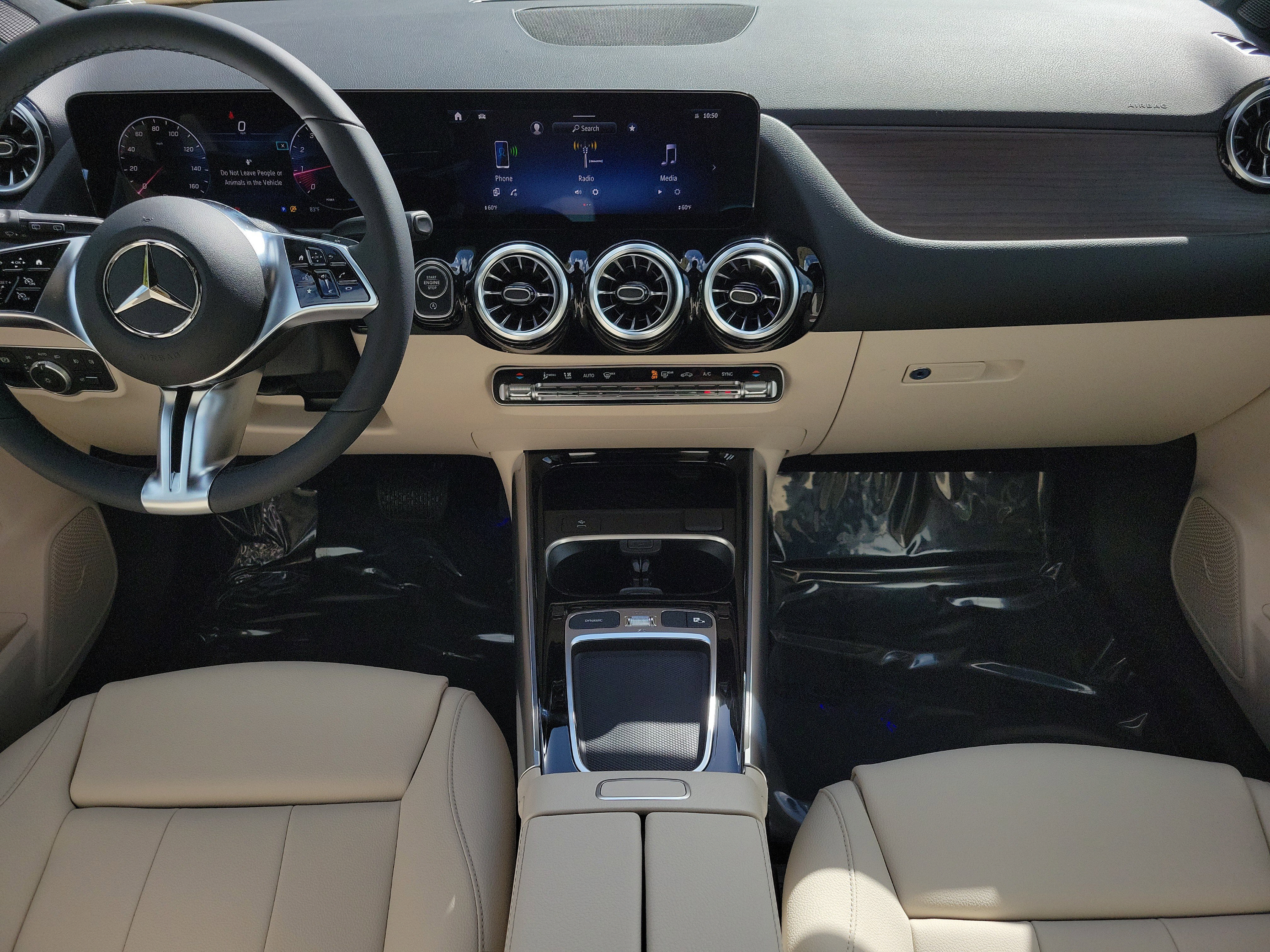 Used 2026 Mercedes-Benz GLA 250 image 12