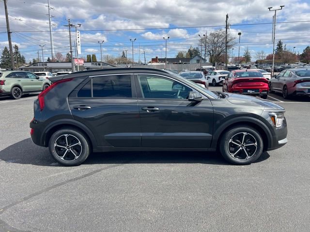 Certified 2023 Kia Niro EX w/ EX Cold Weather Package FWD image 4