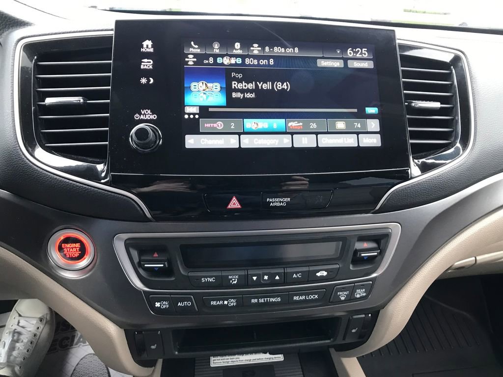 Certified 2022 Honda Pilot Special Edition image 6