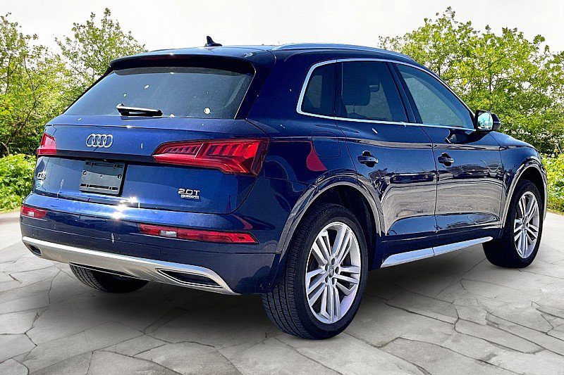 Used 2018 Audi Q5 2.0T Premium Plus w/ Premium Plus Package AWD/4WD image 6