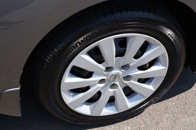 Used 2019 Nissan Sentra S FWD image 25