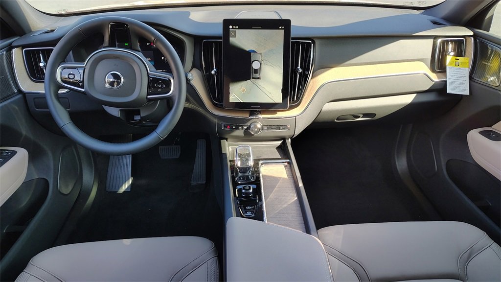 New 2026 Volvo XC60 B5 Plus w/ Protection Package Premier image 12