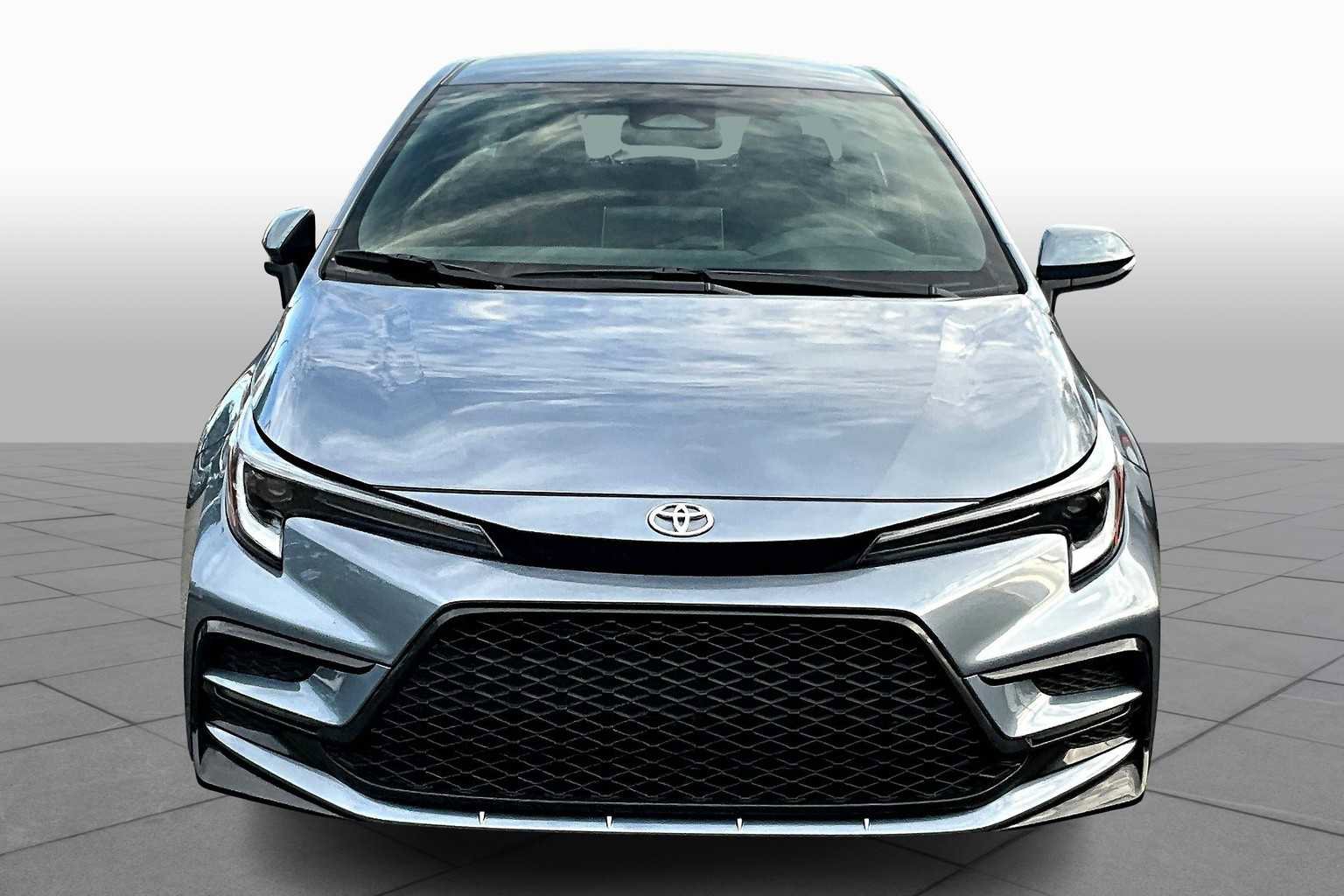 New 2026 Toyota Corolla SE image 3