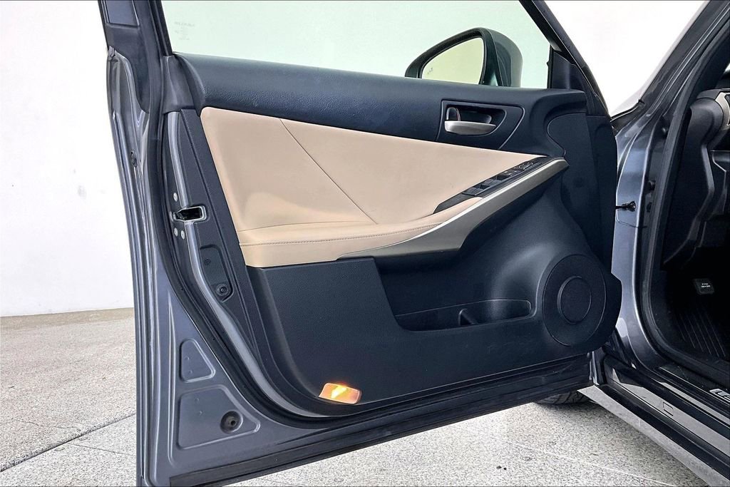 Used 2019 Lexus IS 300 F Sport w/ F Sport Package image 21