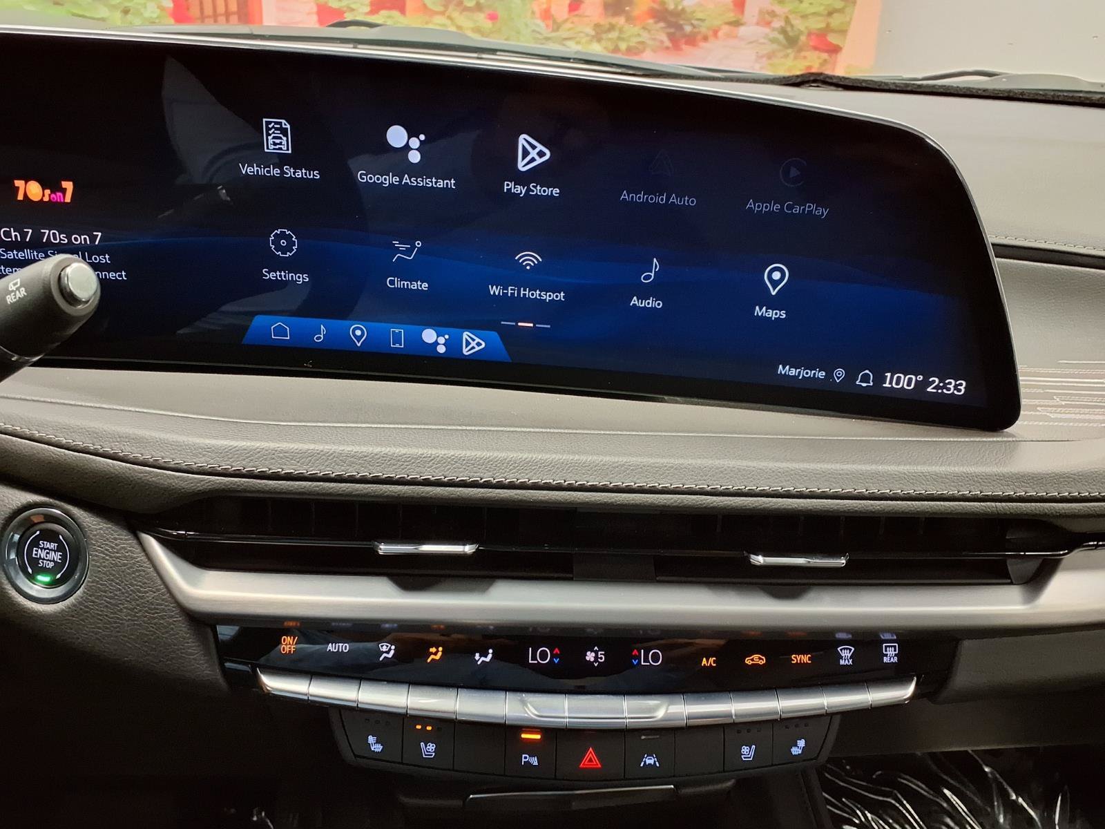 Certified 2024 Cadillac XT4 Premium Luxury w/ Technology Package FWD image 24