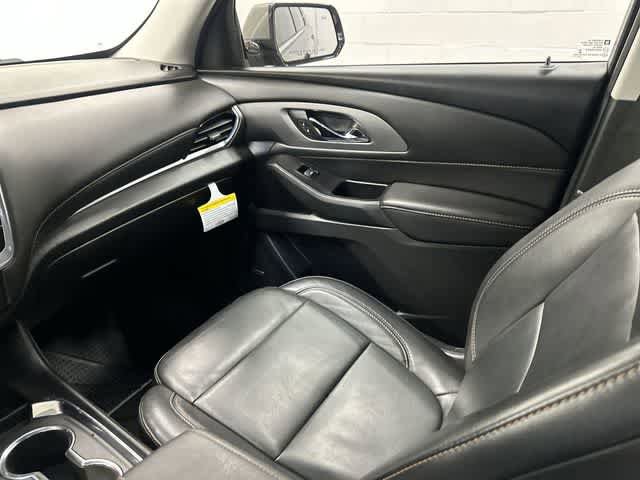 Used 2019 Chevrolet Traverse LT w/ LT Premium Package FWD image 13