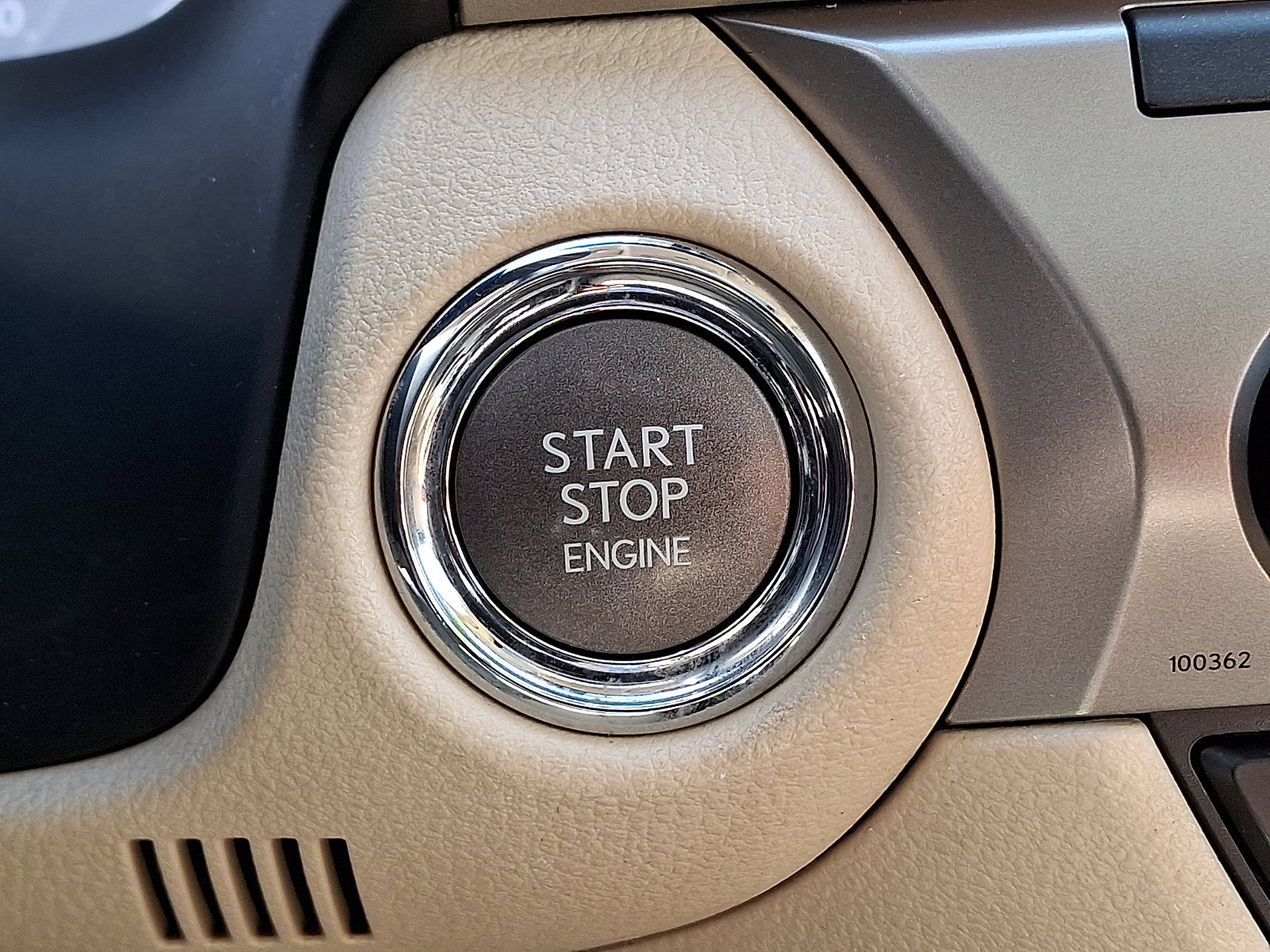 Used 2014 Lexus ES 350 w/ Luxury Package image 24