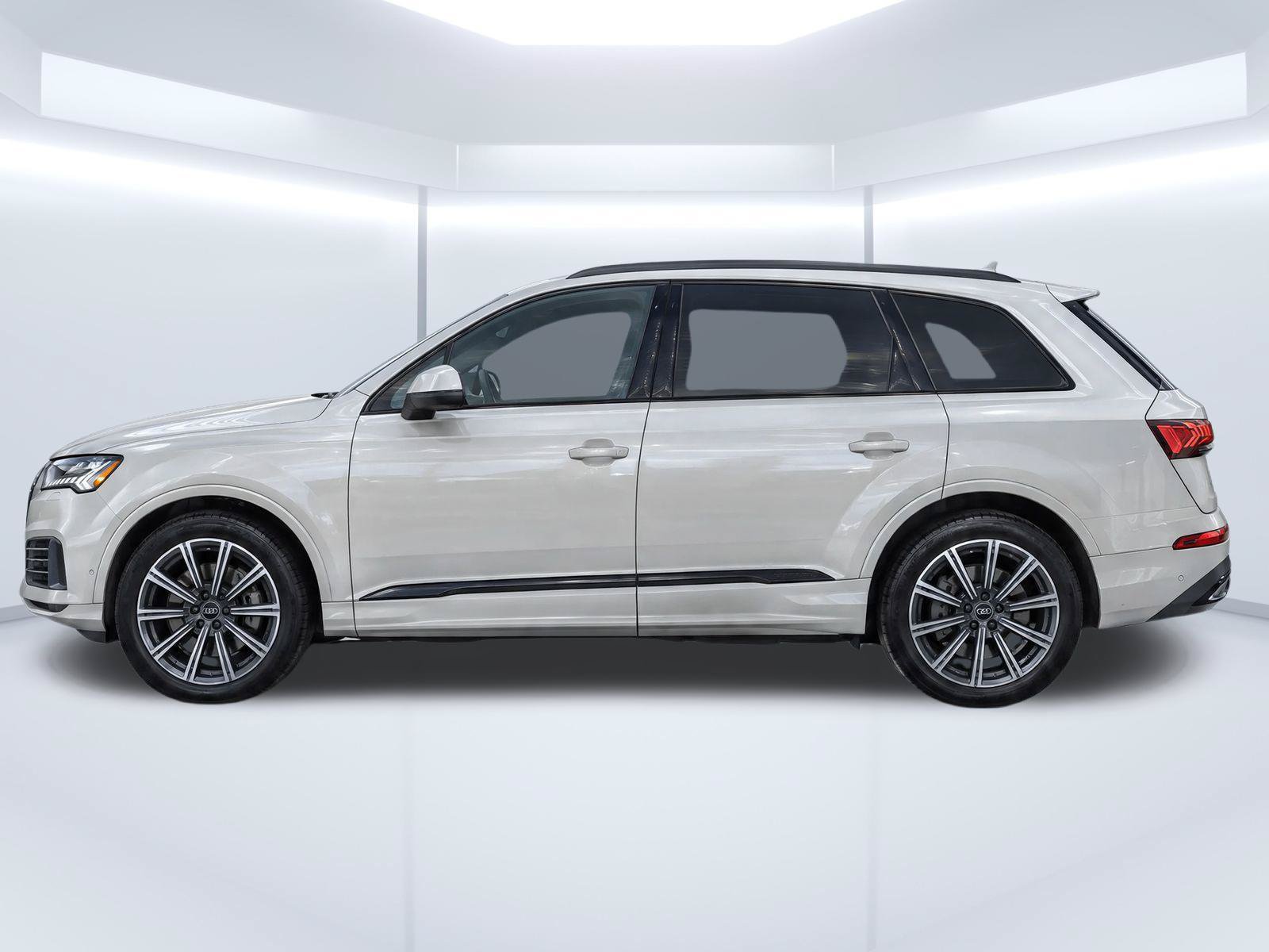 Certified 2024 Audi Q7 2.0T Premium Plus AWD/4WD image 6