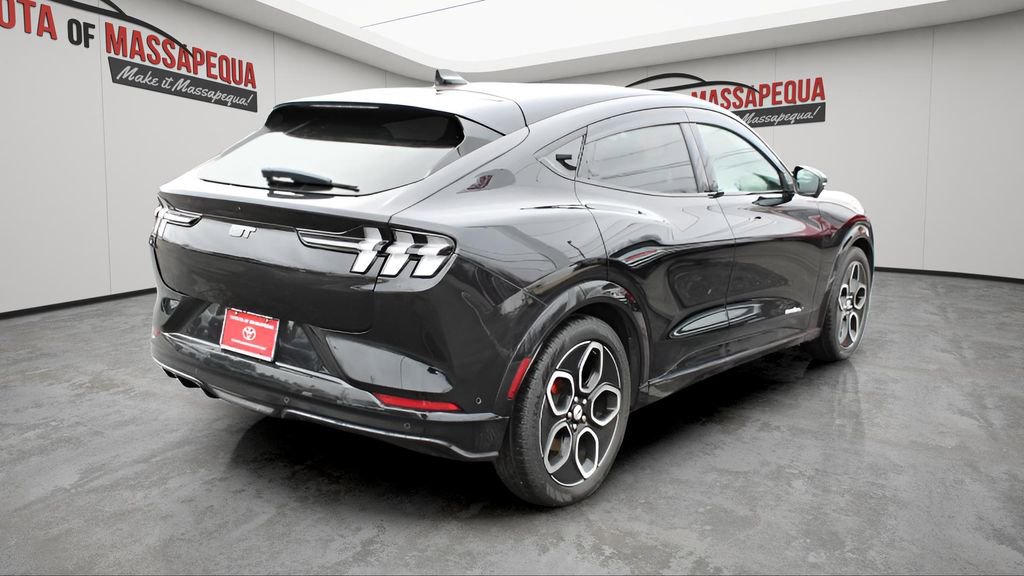 Used 2023 Ford Mustang Mach-E GT image 5