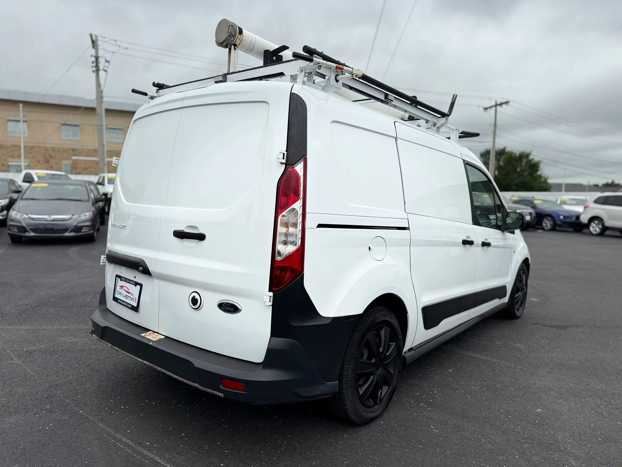 Used 2015 Ford Transit Connect XL FWD image 4