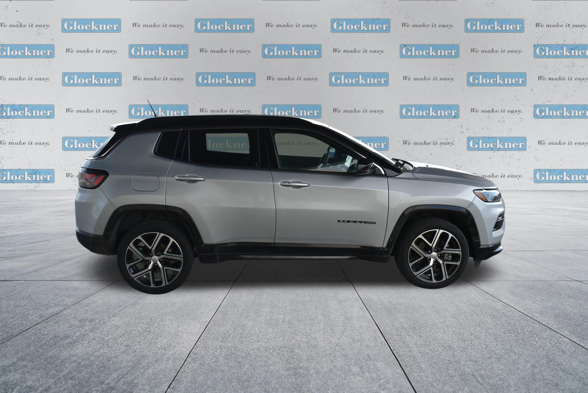 Used 2024 Jeep Compass Limited w/ Elite Group image 4